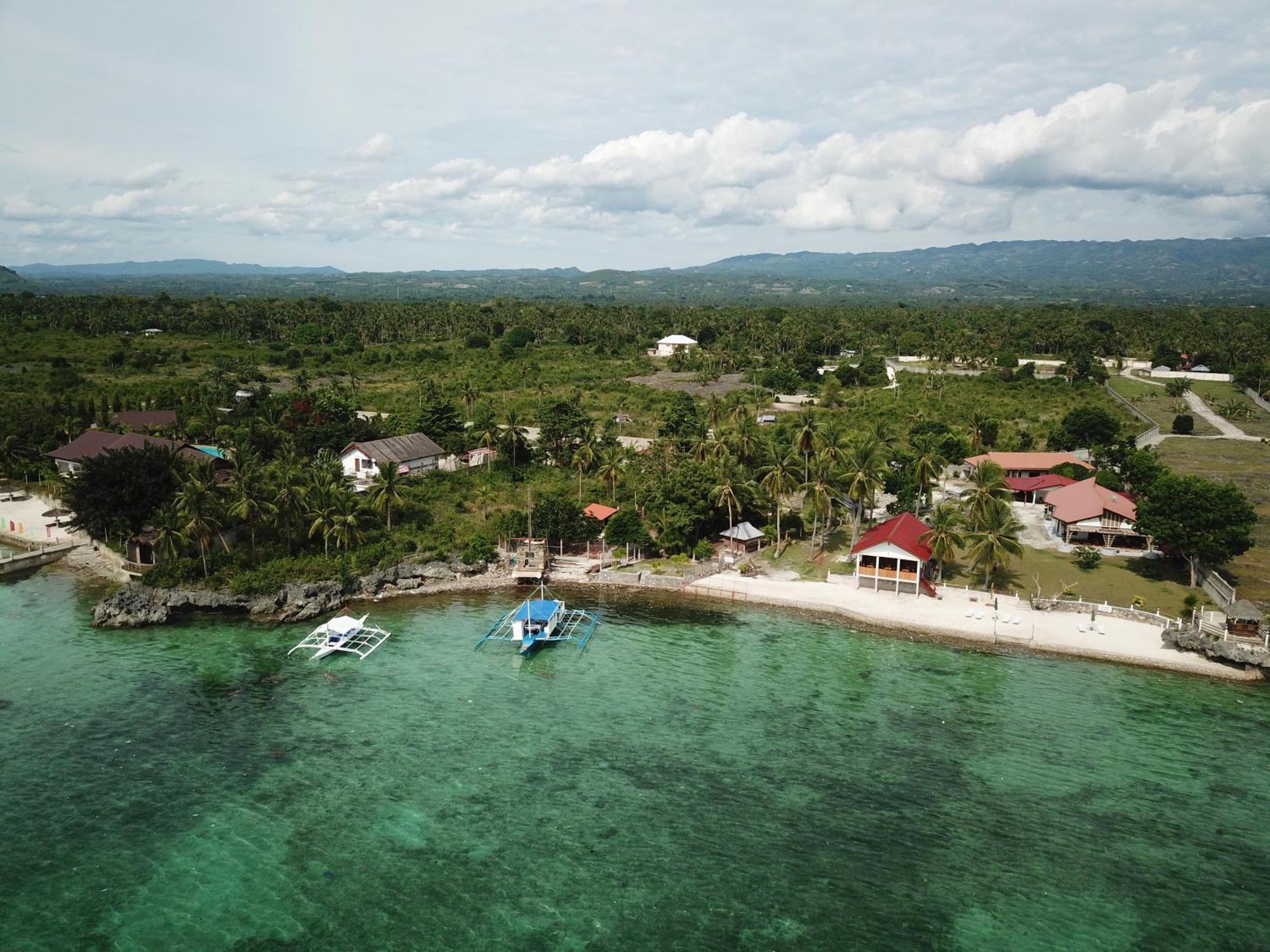 Tauig Beach Resort 몰볼 외부 사진