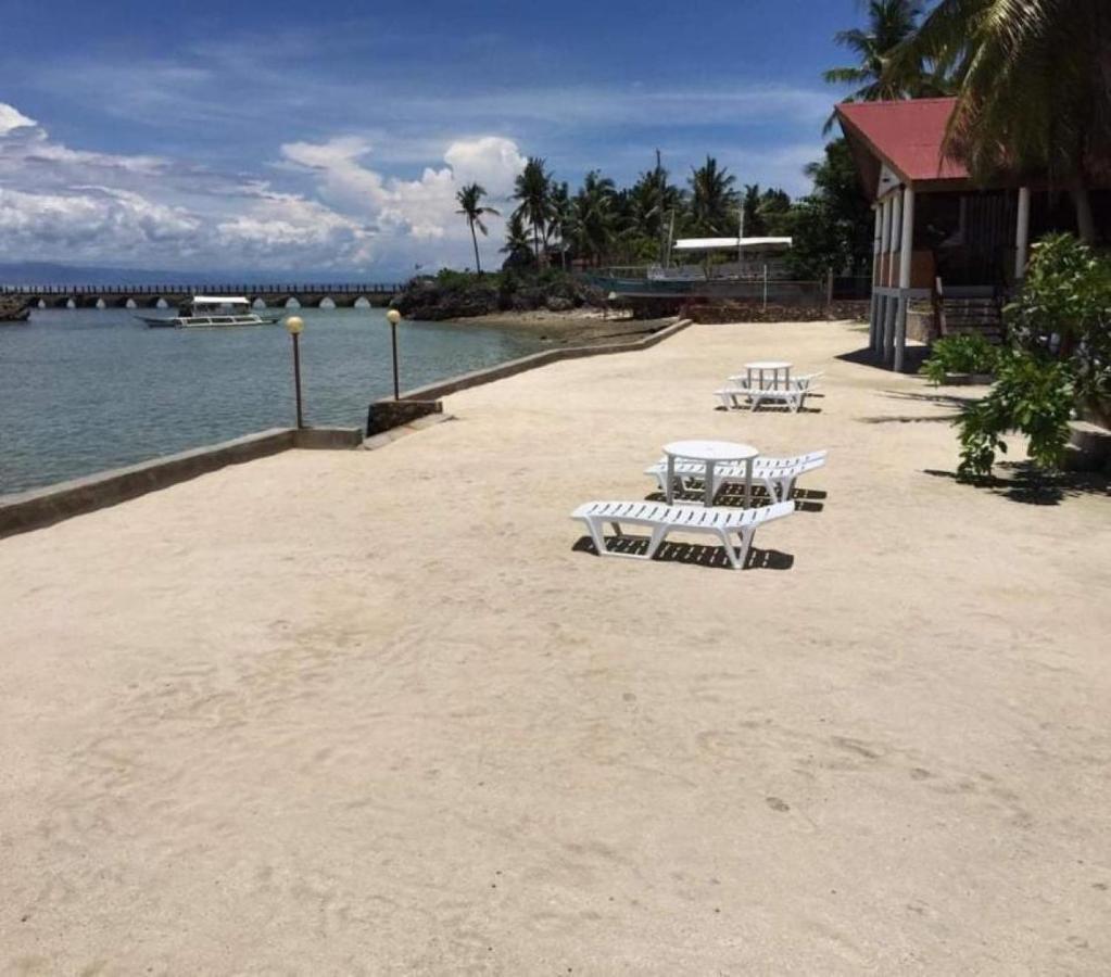 Tauig Beach Resort 몰볼 외부 사진