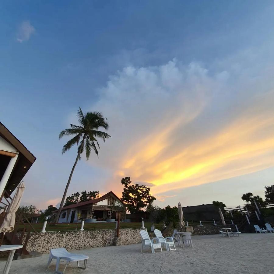 Tauig Beach Resort 몰볼 외부 사진