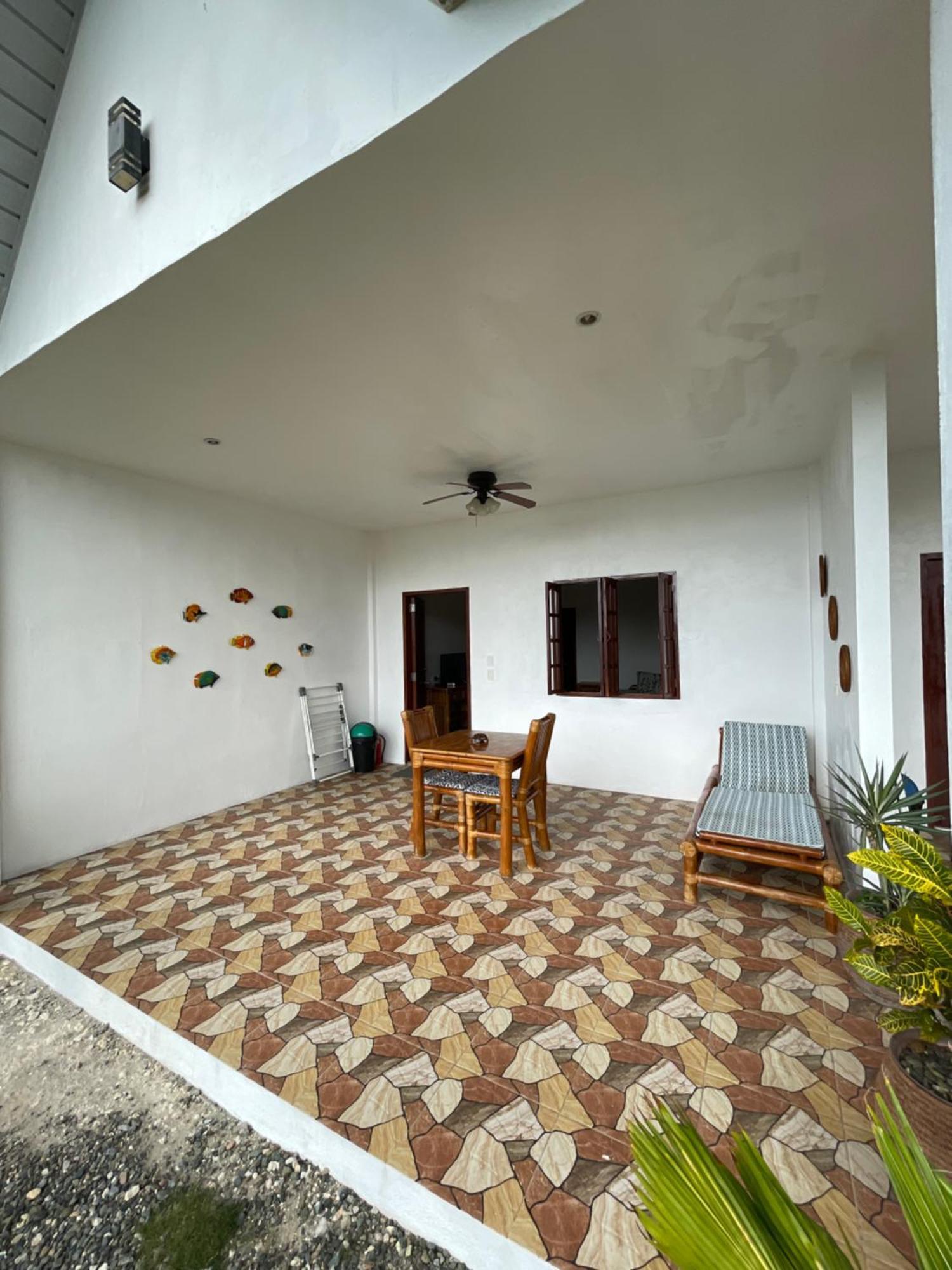 Tauig Beach Resort 몰볼 외부 사진